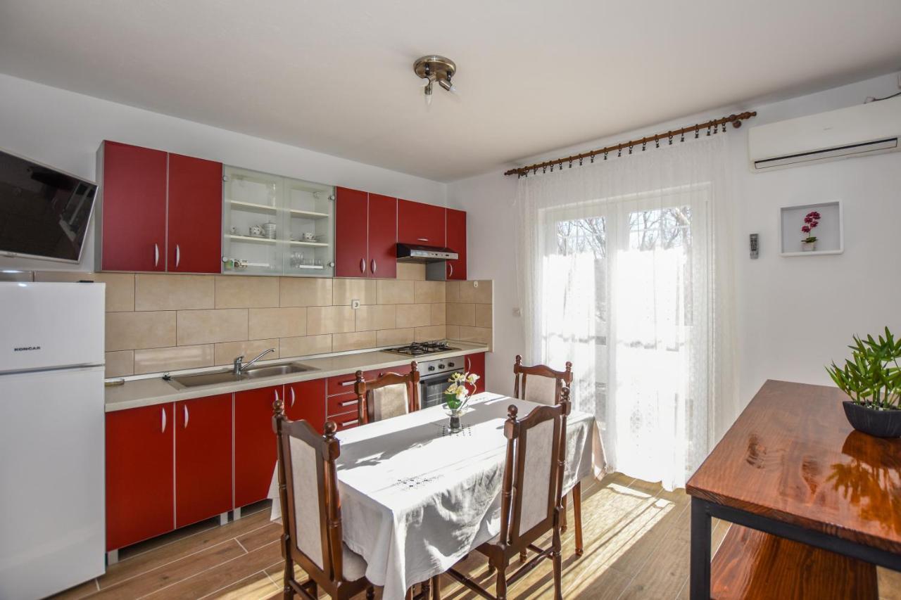 Apartmani Andreja Паг Екстер'єр фото